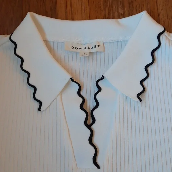 Downeast Rib Knit Scallop Polo Small - Picture 2 of 3